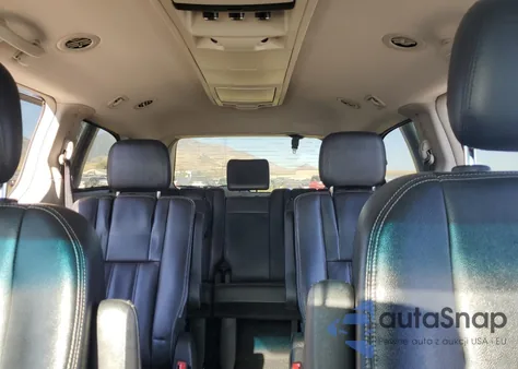 2013 Chrysler Town & Country Touring из США, поврежденный, VIN 2C4RC1BG3DR684116